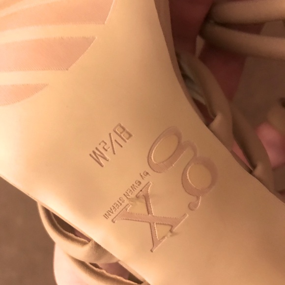 Gwen Stefani GX sandals - Picture 6 of 11